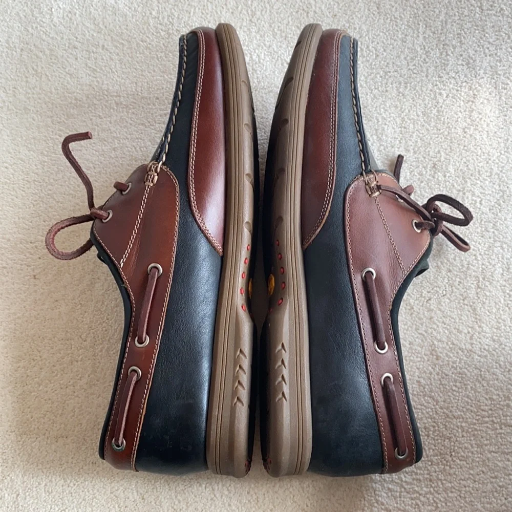 NWOT Johnston & Murphy Boat Shoes